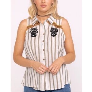 Shyanne Sleeveless Stripe Western Button Down Collared Blouse, Gold Accents XS